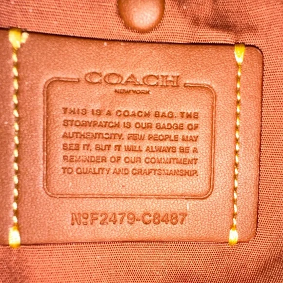 Pre-Owned Women’s Coach Chaise Signature Canvas Sling Contrast Trim Leather Bag - Picture 11 of 14